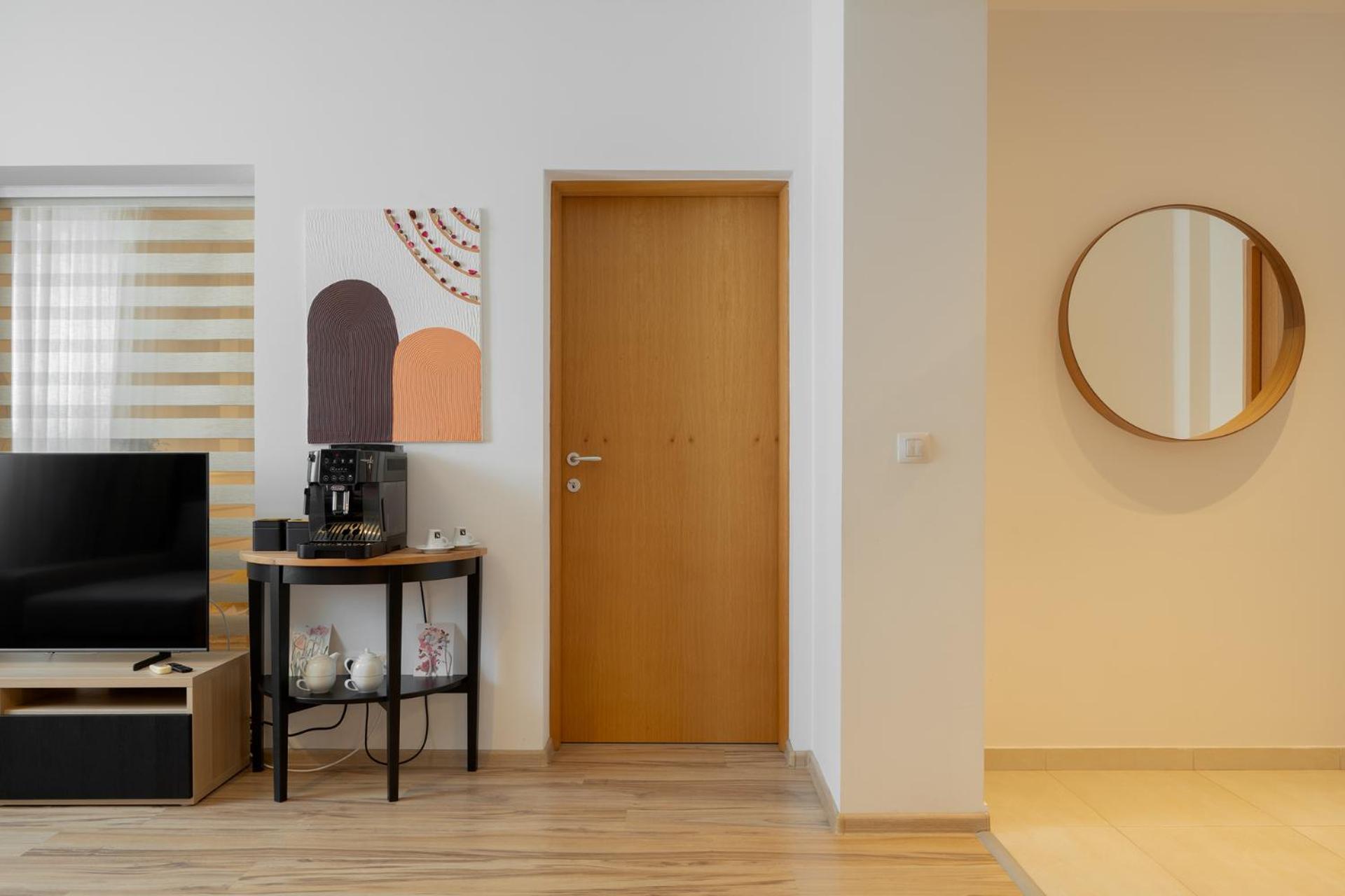 Airport Rin Nord Residence Apartment - Self Check-In Otopeni Kültér fotó